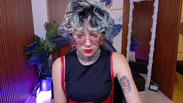 Lyra tay online show from July 2026 07:06:02 PM