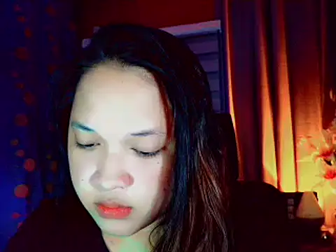 Snapshot of Sweet_coleen chatting on March 2026 12:50:02 PM Sweet coleen online show from March 2026 12:50:02 PM