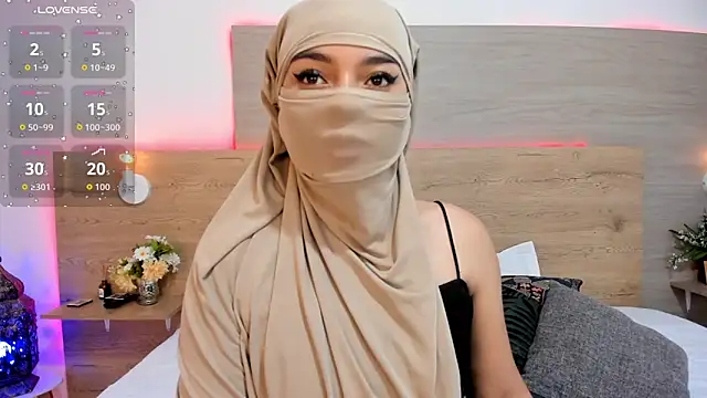  jennaa online show from April 2026 08:20:02 PM