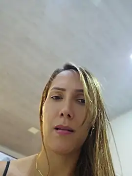 Snapshot of candy-xxx chatting on July 2026 01:11:01 AM candy-xxx online show from July 2026 01:11:01 AM