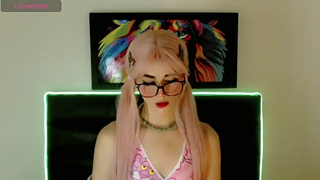 daphne wilson online show from March 2026 07:42:01 PM