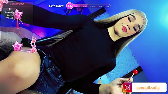 Snapshot of Sophiaa_doll_ chatting on July 2026 04:17:02 AM Sophiaa doll online show from July 2026 04:17:02 AM