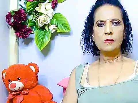 Hot queen58 online show from May 2026 02:13:02 PM