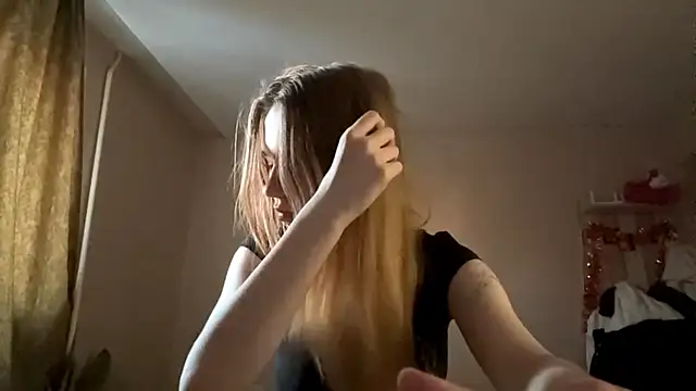 LeomaJee online show from March 2026 02:10:02 PM