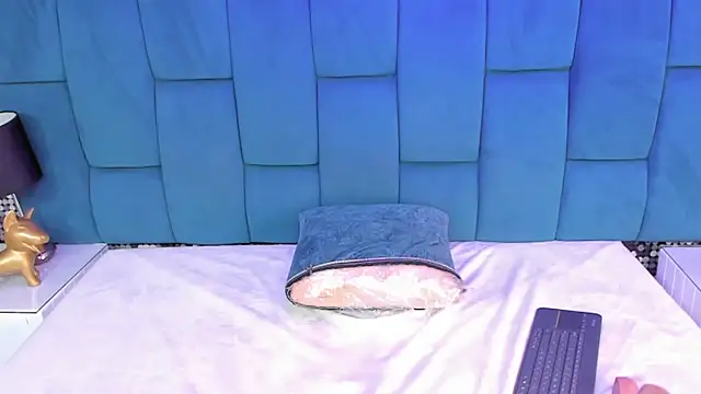 reze chaw online show from March 2026 01:22:01 PM