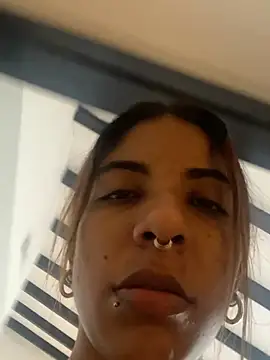 VioletaHills  online show from May 2026 12:35:02 PM