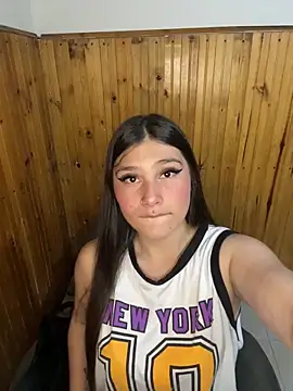 Snapshot of Miss_Dani chatting on March 2026 03:08:01 AM Miss Dani online show from March 2026 03:08:01 AM