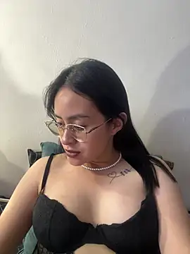 Anni Rose online show from March 2026 12:00:02 PM