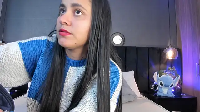 Snapshot of alejandra__garcia chatting on June 2026 03:22:02 AM alejandra garcia online show from June 2026 03:22:02 AM