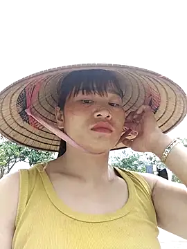 Lilinn  online show from March 2026 03:30:02 AM