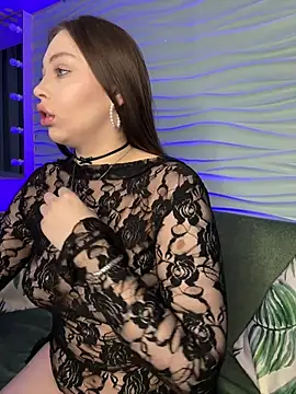 Snapshot of _CarlaDoll chatting on June 2026 10:01:02 PM CarlaDoll online show from June 2026 10:01:02 PM