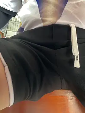 hoang15075 online show from March 2026 01:09:02 AM