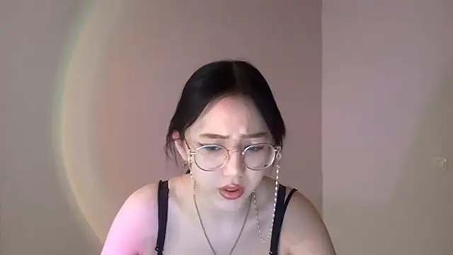 SolvedGlobe online show from April 2026 03:09:01 PM