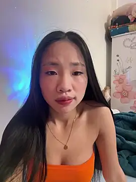 MIABCDZ online show from May 2026 02:42:01 AM