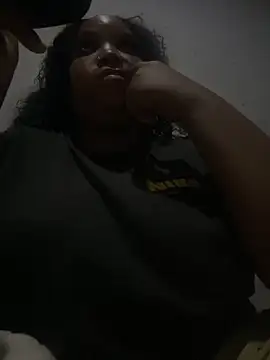 friendlybitch22 online show from June 2026 05:01:02 PM