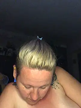 SofiaAmour online show from August 2026 07:17:01 PM
