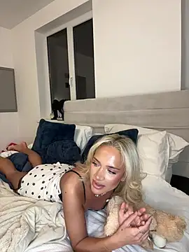 Naughtyblondex online show from March 2026 11:09:01 PM