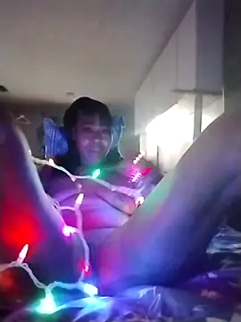 TasteMe85 online show from March 2026 04:27:01 AM