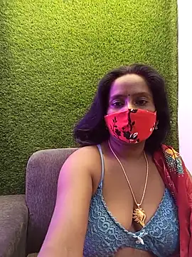 misti-boudii online show from April 2026 02:33:02 PM