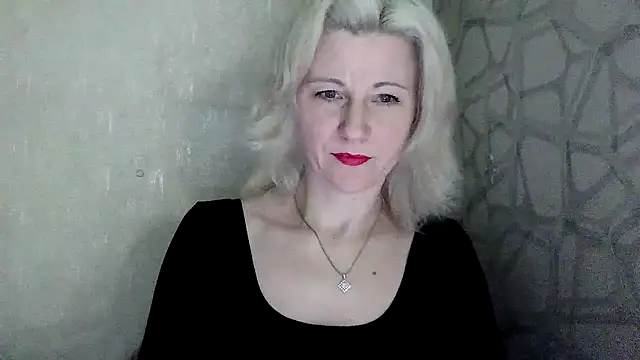 Katerina-Kissa online show from April 2026 05:58:02 PM