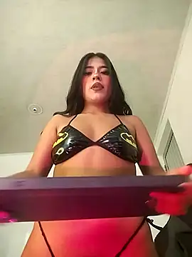 Snapshot of CaticaSquiiirt chatting on March 2026 10:05:02 PM CaticaSquiiirt online show from March 2026 10:05:02 PM