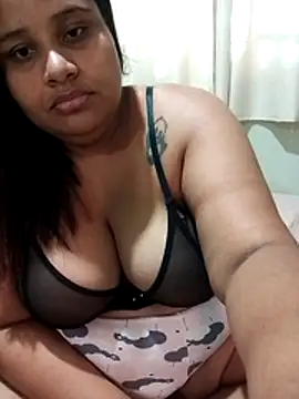 gordinhafogosaa online show from April 2026 11:45:02 AM