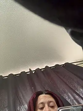 Snapshot of Zoe_fiire chatting on March 2026 12:01:02 PM Zoe fiire online show from March 2026 12:01:02 PM