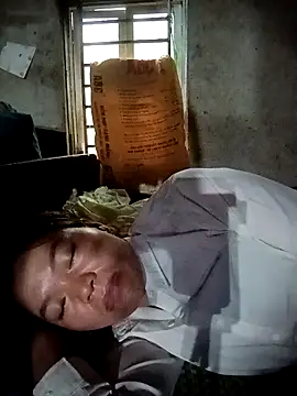 dualeo11 online show from April 2026 11:49:02 PM