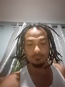 Snapshot of TenuousAnomaly chatting on March 2026 03:03:02 PM TenuousAnomaly online show from March 2026 03:03:02 PM