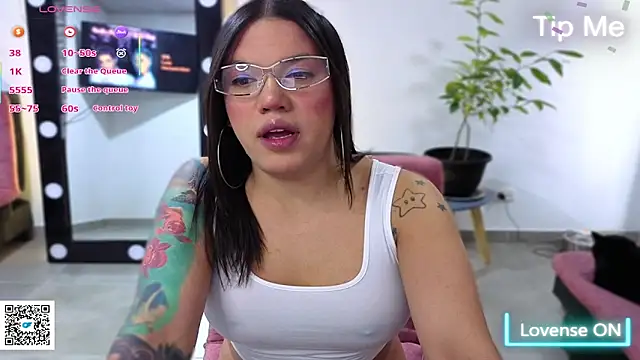 ashley-midnight online show from May 2026 07:54:02 PM