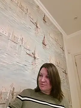 LaraHarper online show from April 2026 09:56:01 PM