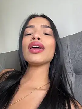 Bella Smithe online show from June 2026 05:08:01 PM