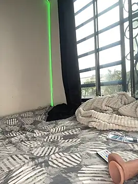 Encore Angel online show from April 2026 02:14:01 PM