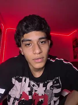 Snapshot of IronLatino chatting on March 2026 06:58:01 AM IronLatino online show from March 2026 06:58:01 AM