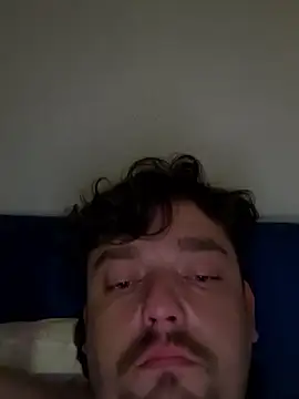 vikingo3333 online show from March 2026 07:53:01 AM