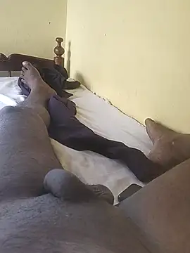 Snapshot of lovelycouples95 chatting on March 2026 11:17:02 AM lovelycouples95 online show from March 2026 11:17:02 AM