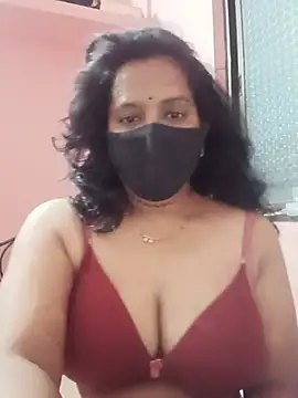 Miss-Dolly07 online show from July 2026 05:40:02 PM