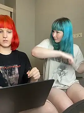 AlexaGudz online show from May 2026 03:29:02 PM