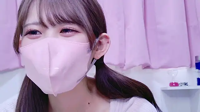 EMIRI 0426 online show from March 2026 04:37:01 AM