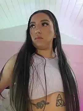 Emily Roussee online show from April 2026 11:44:02 AM