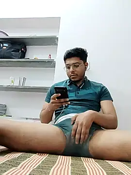 boyzyzyzzl online show from March 2026 08:04:02 PM