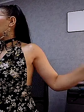 Snapshot of jaade_doll chatting on March 2026 02:34:01 PM jaade doll online show from March 2026 02:34:01 PM