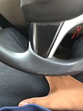 bigbuldgee online show from March 2026 11:16:01 AM