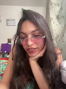 SweetCherry   online show from May 2026 07:53:01 PM