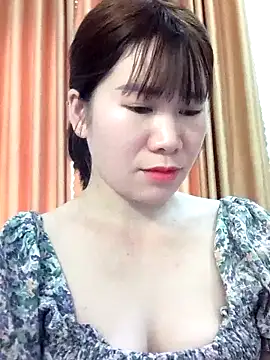 Snapshot of Bondgirl_9 chatting on May 2026 05:14:01 AM Bondgirl 9 online show from May 2026 05:14:01 AM