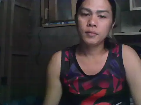 prettysky0320 online show from April 2026 03:13:01 PM