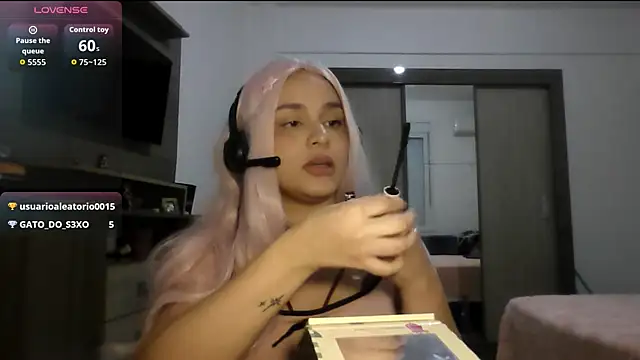 Willowlk online show from April 2026 12:03:02 AM