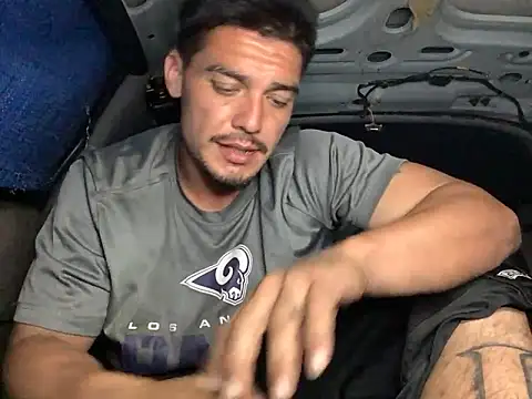 Donkie909 online show from March 2026 01:26:01 PM