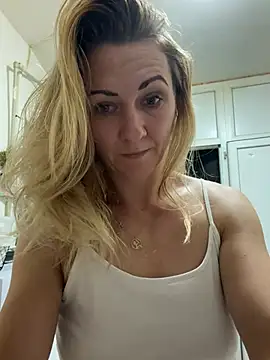 Snapshot of Secret_Ladyx chatting on August 2026 03:50:02 AM Secret Ladyx online show from August 2026 03:50:02 AM