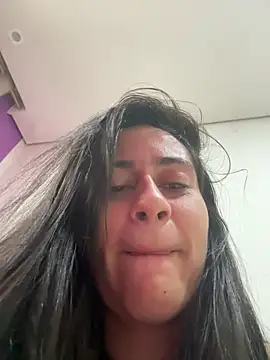 Geovana blan online show from April 2026 07:33:02 PM